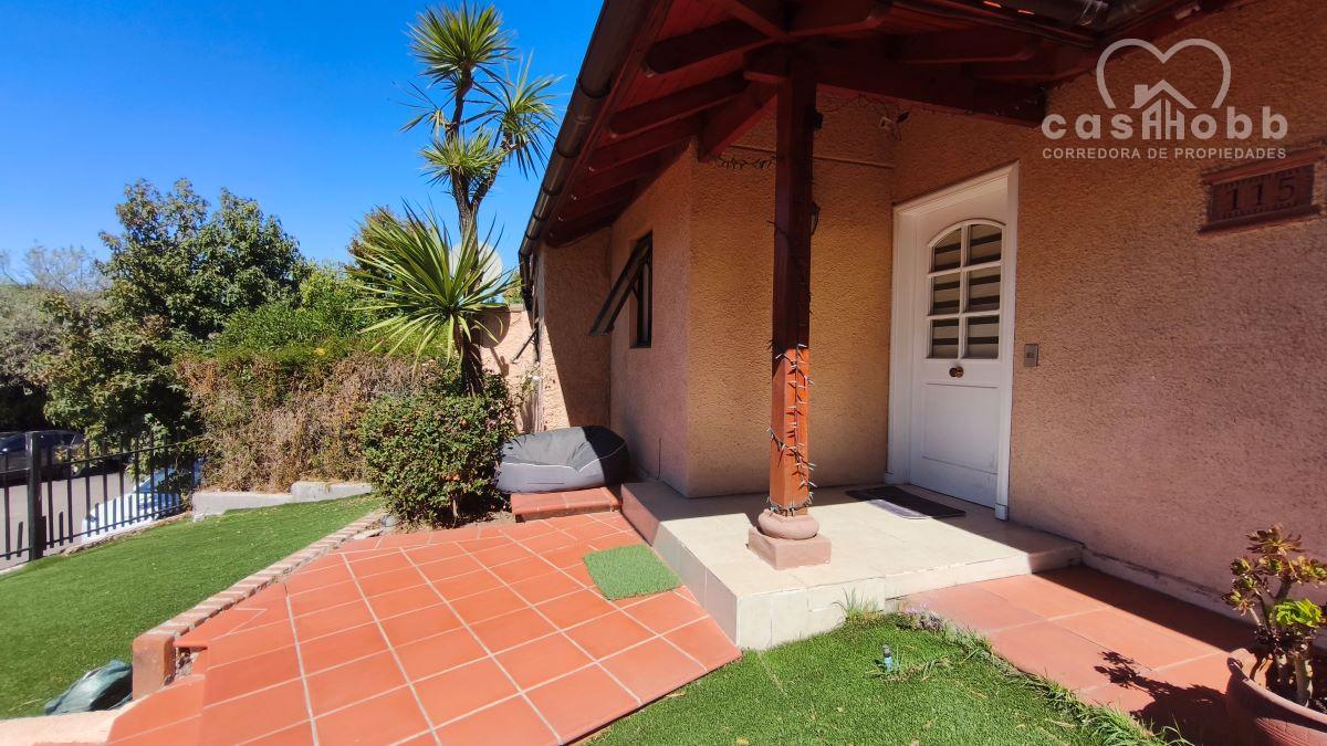 CASA 4D LA LAGUNA DE CURAUMA
